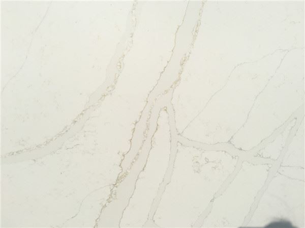 Calacatta Quartz-close