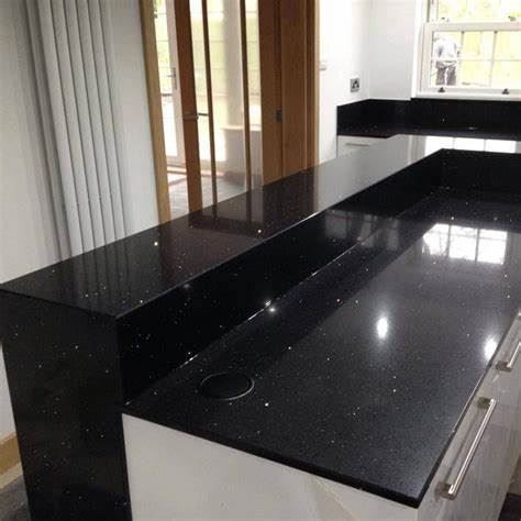 Black Color Quartz Stone Makes a Homely Difference